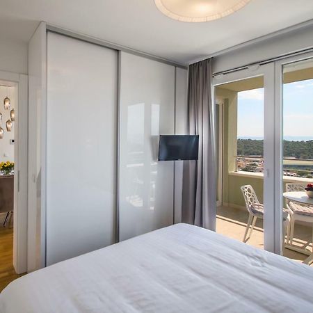 Mar Adentro Makarska Apartment Ngoại thất bức ảnh