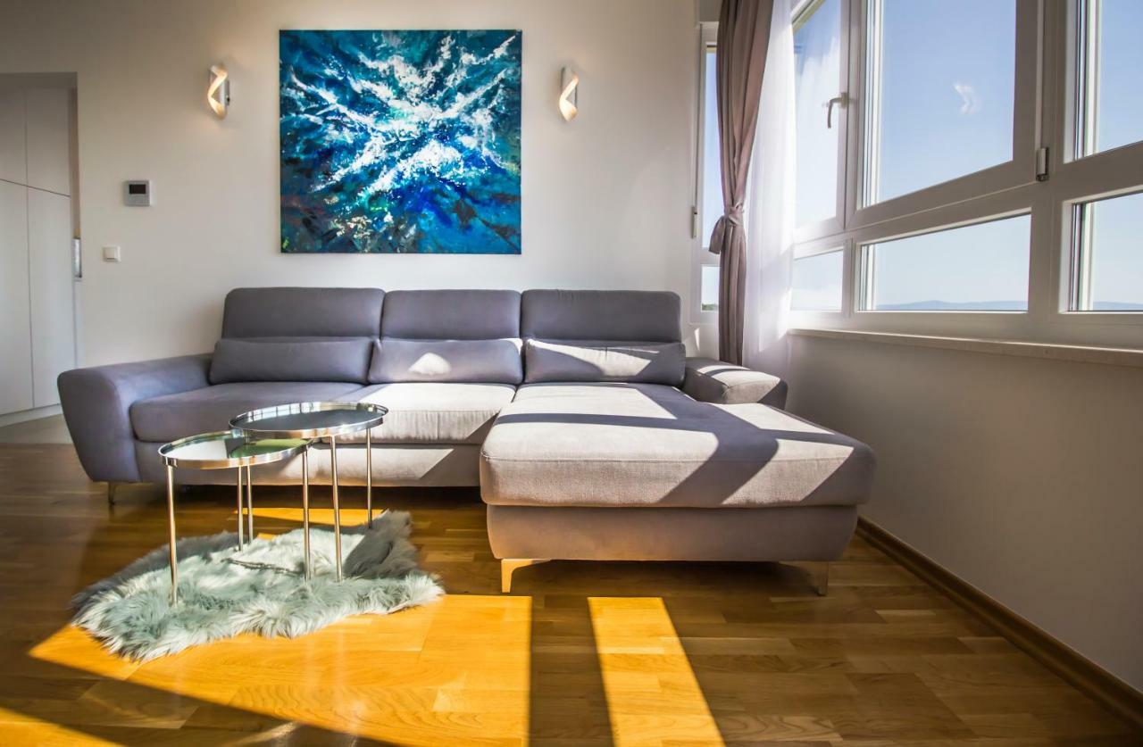 Mar Adentro Makarska Apartment Ngoại thất bức ảnh