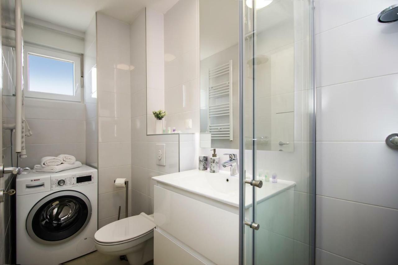 Mar Adentro Makarska Apartment Ngoại thất bức ảnh